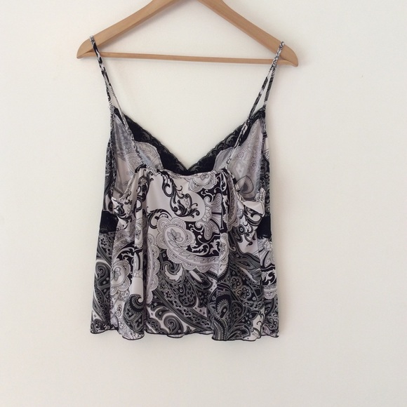 Studio Donatella Camisole Top Black/White Paisley - Picture 2 of 5